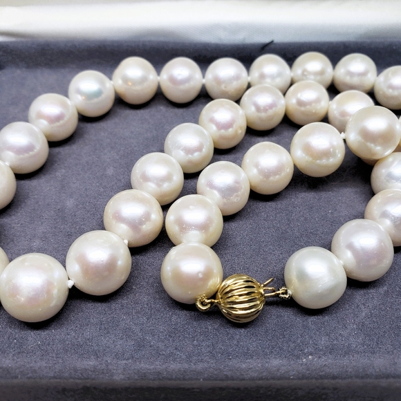 Belle de Mer White Opaque Cultured Pearl Strand Necklace 18" 11-13MM 14K - Picture 8 of 11